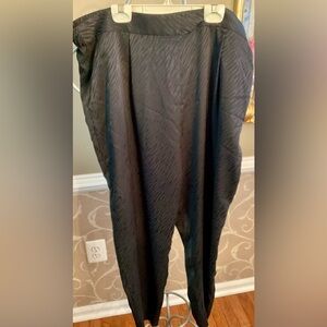 Pleated dressy pants